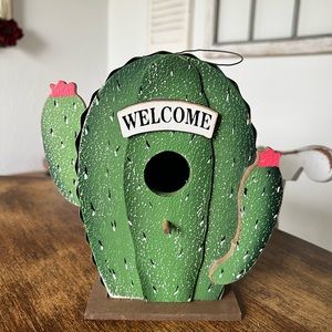 Cactus birdhouse